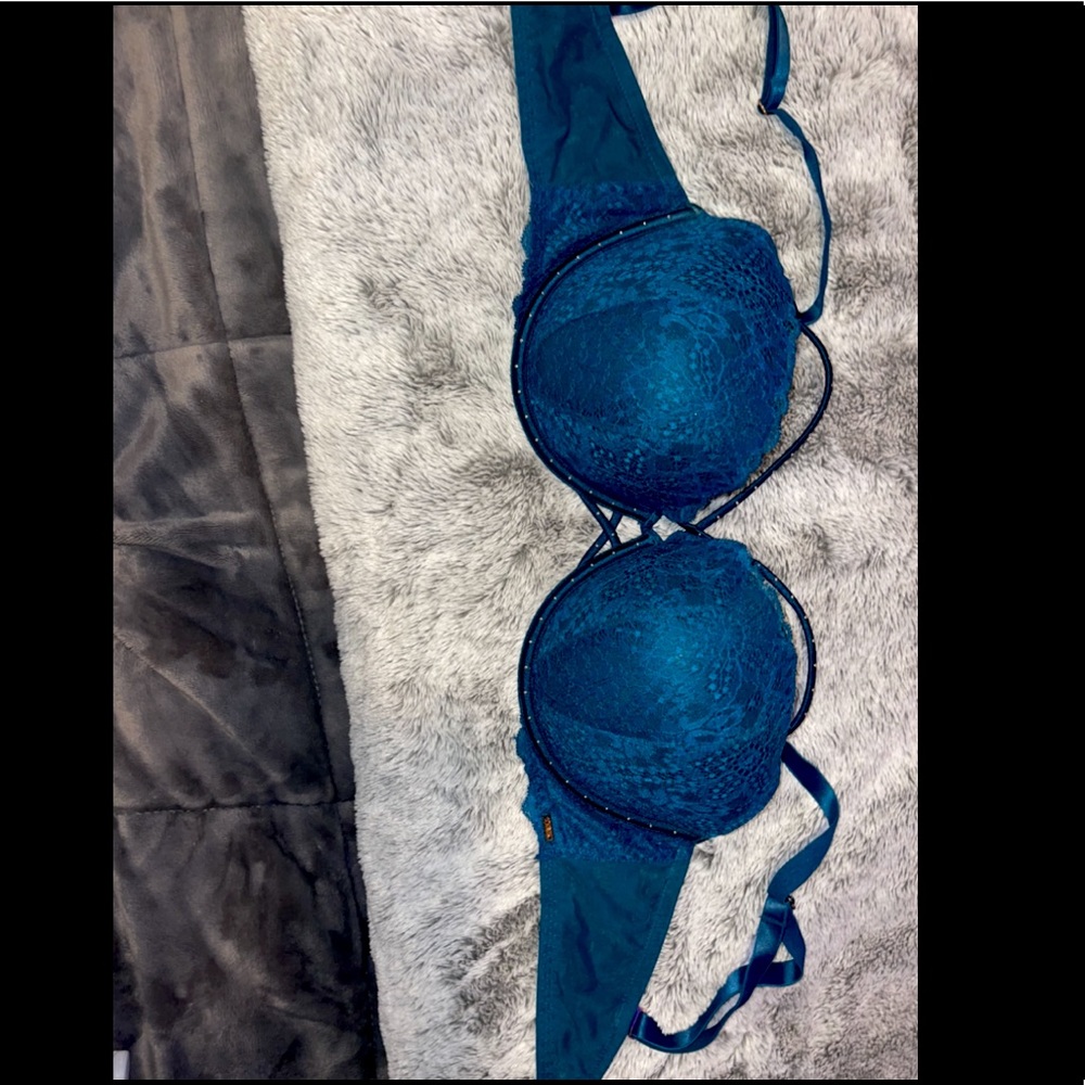 Victoria’s Secret PINK Bra